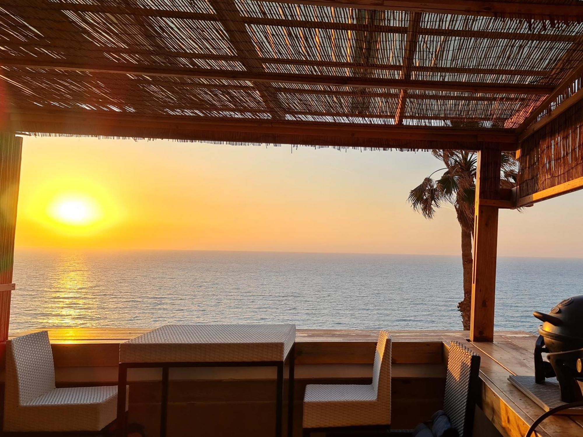 Magic On The Sea-Suites With A Private Jacuzzi And A Private Sea View Netanja Zimmer foto